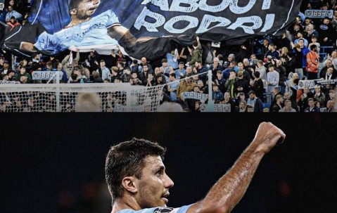 满冠体育官方-包含Faker在巴塞罗那比赛中败北今晚国际米兰止住颓势，曼城围绕社区盾战术微调瞬间刷屏的词条